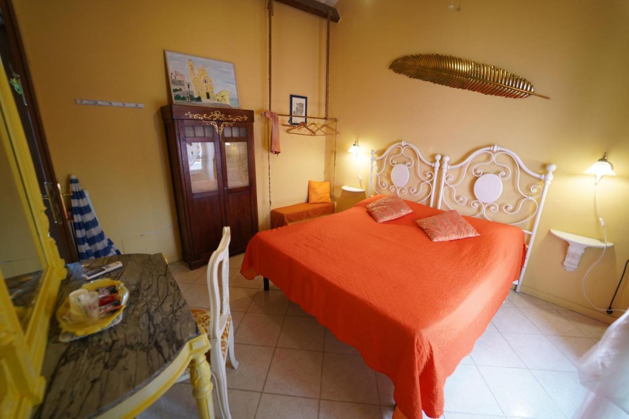 Camera Nel Borgo Medievale Di Cervo - Lenottimediterranee 外观 照片